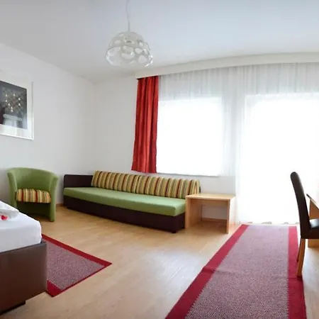 Hotel-gasthof Stoff