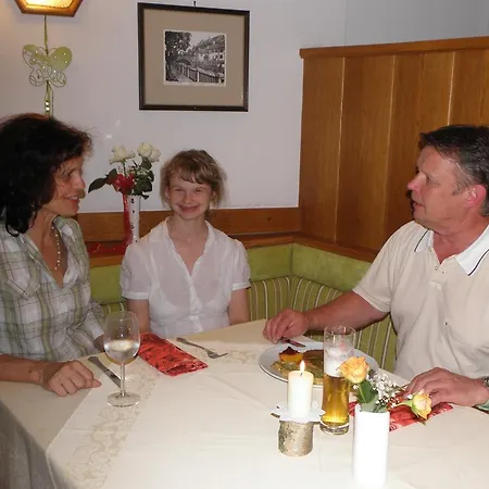 Hotel-gasthof Stoff Hotel Wolfsberg