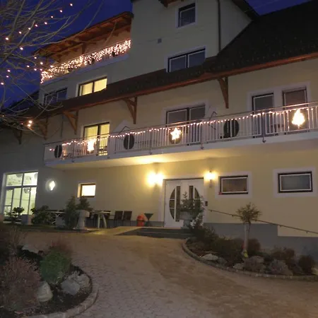 Hotel-gasthof Stoff 4*